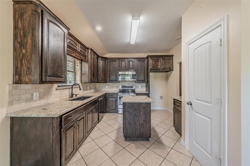 115 Pleasant Oaks Lane, Springtown TX 76082 - Photo 19