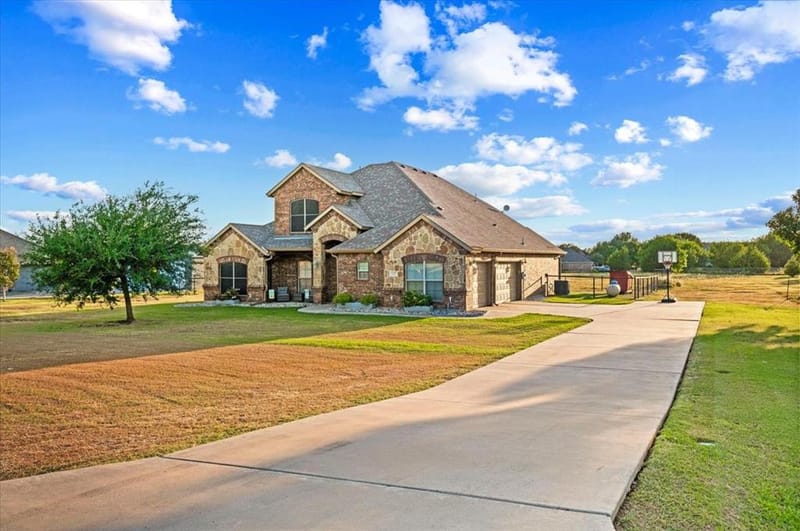825 Broadhead Road, Waxahachie TX 75165 - Photo 2