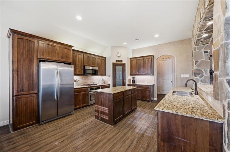 825 Broadhead Road, Waxahachie TX 75165 - Photo 10