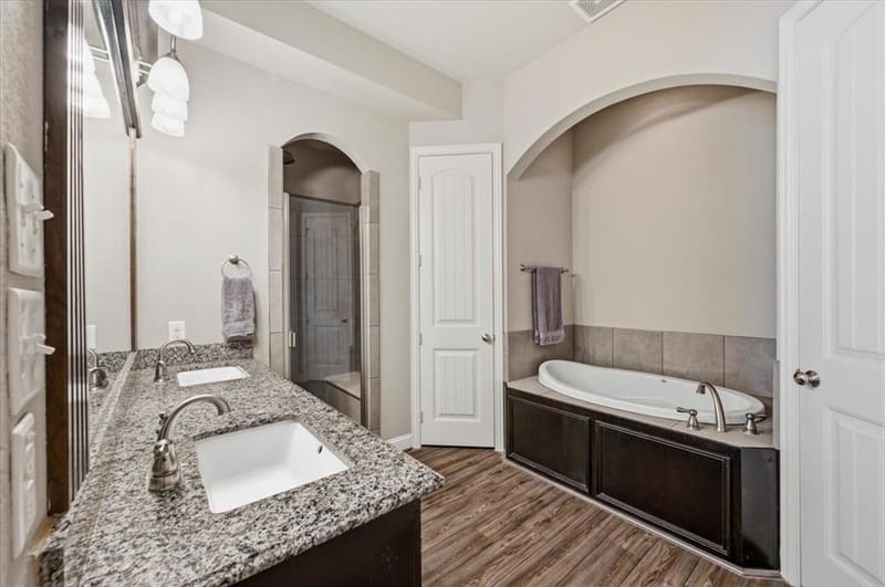 825 Broadhead Road, Waxahachie TX 75165 - Photo 15