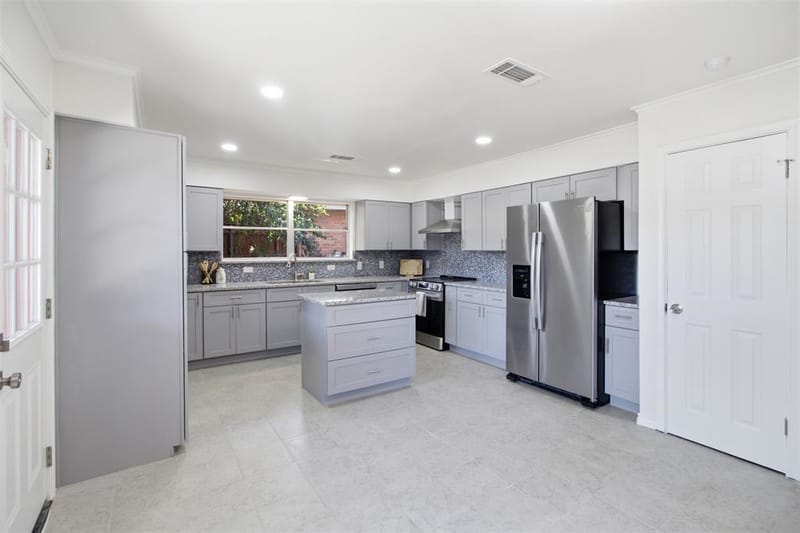 11022 Dunaway Drive, Dallas TX 75228 - Photo 22