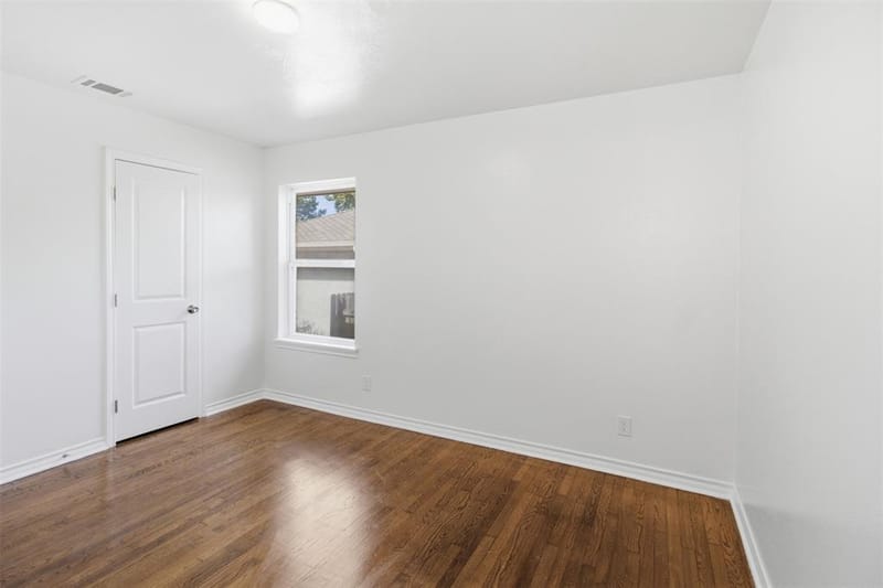 11022 Dunaway Drive, Dallas TX 75228 - Photo 32