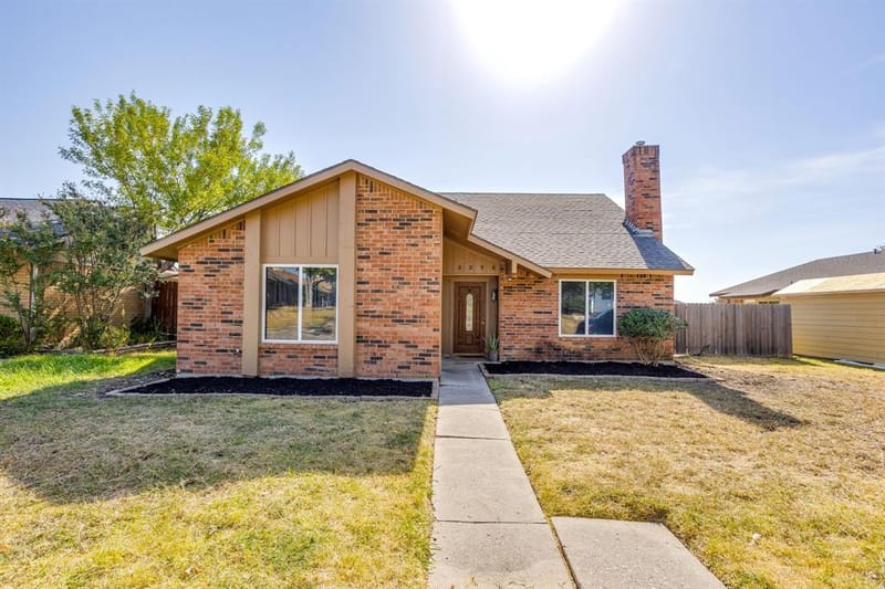 3226 Delaford Drive, Carrollton TX 75007