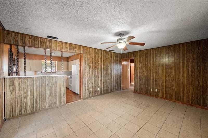 1204 E 13th Avenue, Corsicana TX 75110 - Photo 8