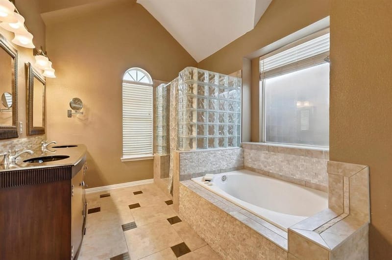 1512 Brewster Drive, Carrollton TX 75010 - Photo 24