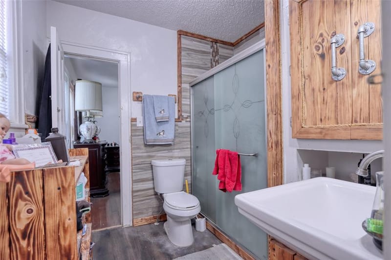 200 E Crossmain, Milford TX 76670 - Photo 30