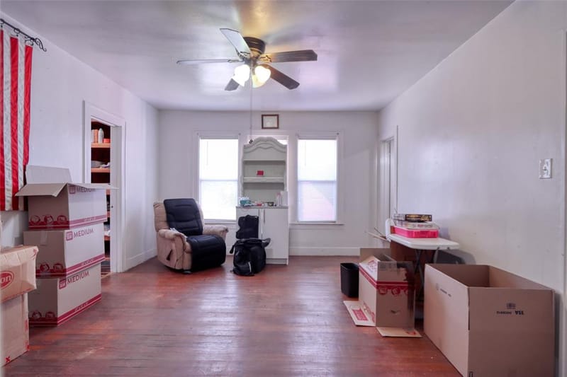 200 E Crossmain, Milford TX 76670 - Photo 33