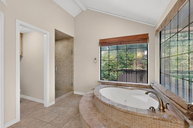 1216 Olde Towne Drive, Irving TX 75061 - Photo 15