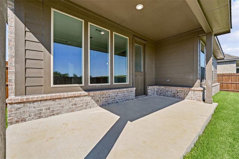 802 Juneau Street, Gainesville TX 76240 - Photo 25