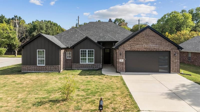101 Darrell Drive, Heath TX 75032