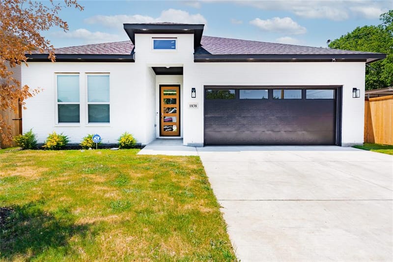 1838 Life Avenue, Dallas TX 75212