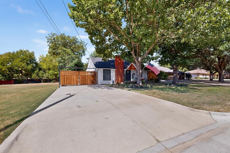 429 S Walker Street, Mesquite TX 75149 - Photo 4