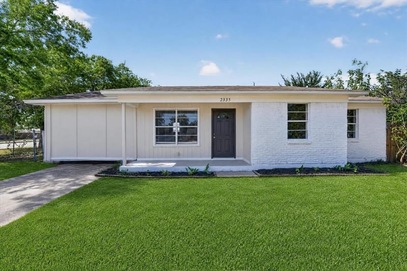 2335 Loyce Drive, Mesquite TX 75149