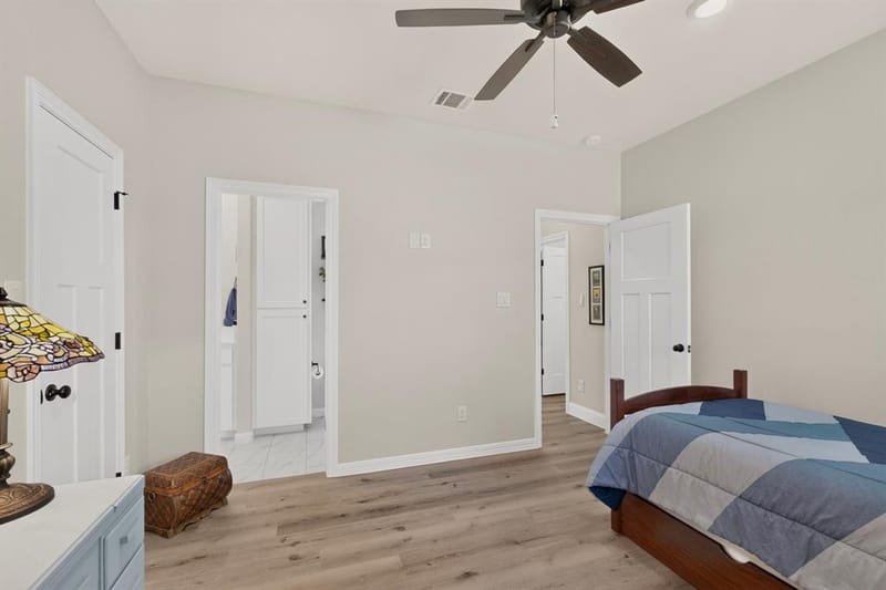 1564 S Saylee Lane, Burleson TX 76028 - Photo 23