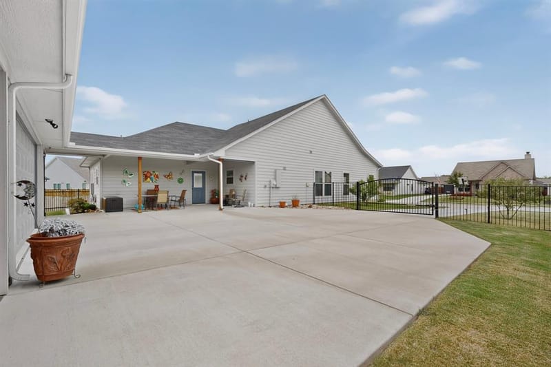 1564 S Saylee Lane, Burleson TX 76028 - Photo 29