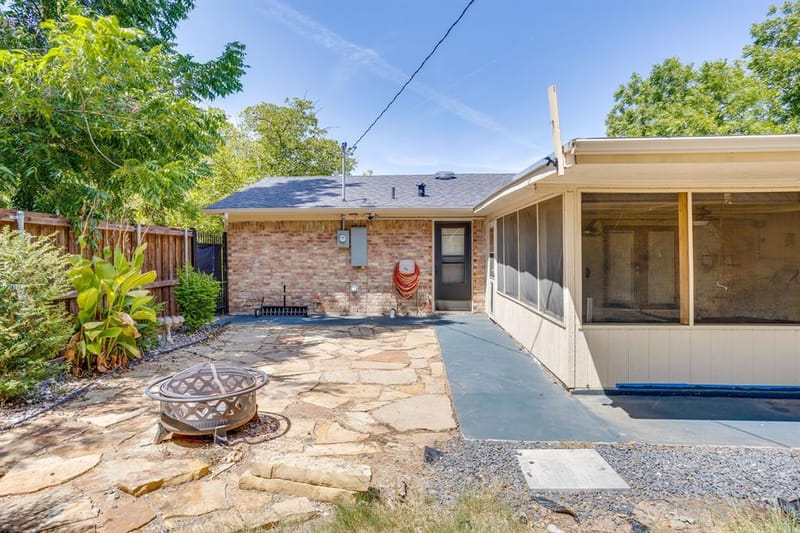 314 Bernice Court, Burleson TX 76028 - Photo 37