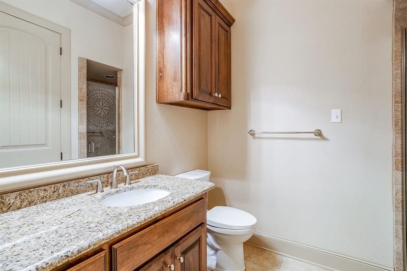 7101 Westover Drive, Granbury TX 76049 - Photo 7