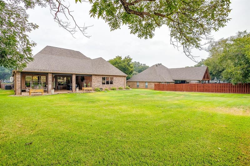 7101 Westover Drive, Granbury TX 76049 - Photo 39