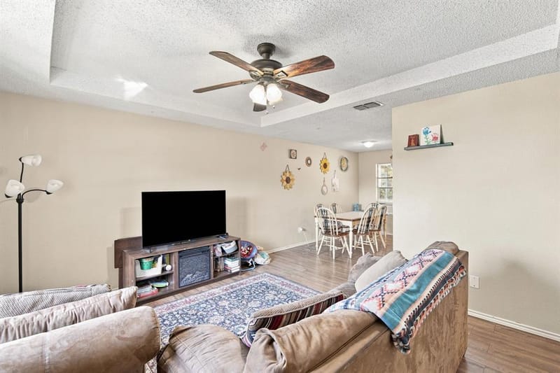 115 Solon Road, Waxahachie TX 75165 - Photo 4