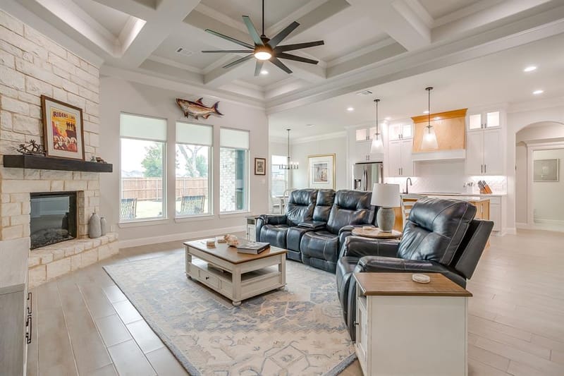2172 Middlewood Circle, Granbury TX 76049 - Photo 6