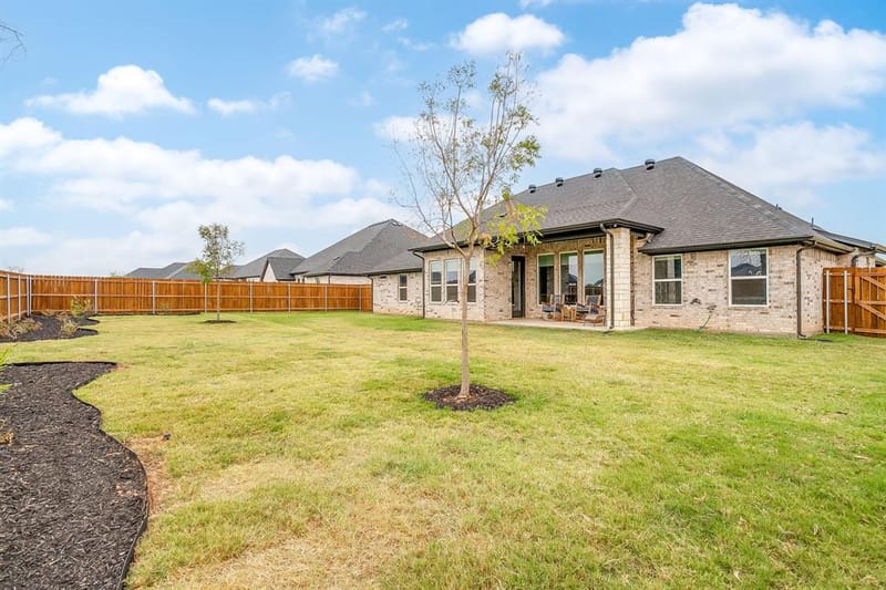 2172 Middlewood Circle, Granbury TX 76049 - Photo 37