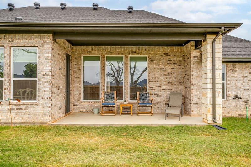2172 Middlewood Circle, Granbury TX 76049 - Photo 35
