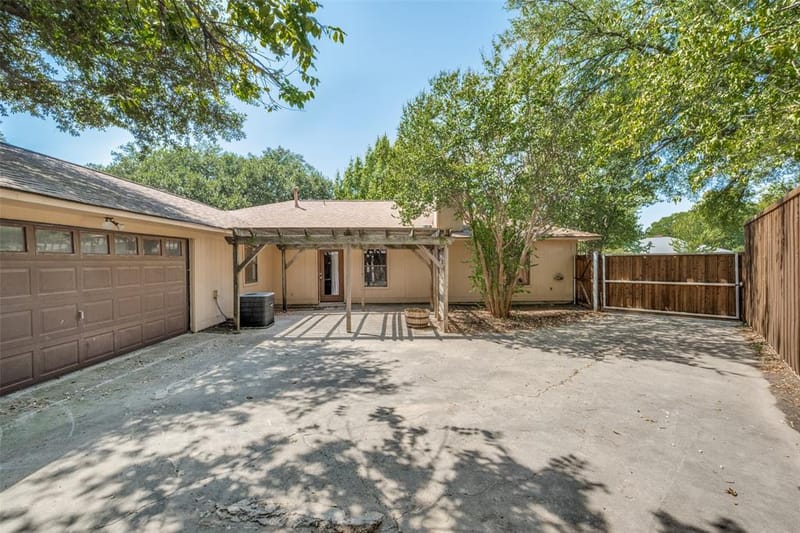 3204 Broken Arrow Road, Denton TX 76209 - Photo 24
