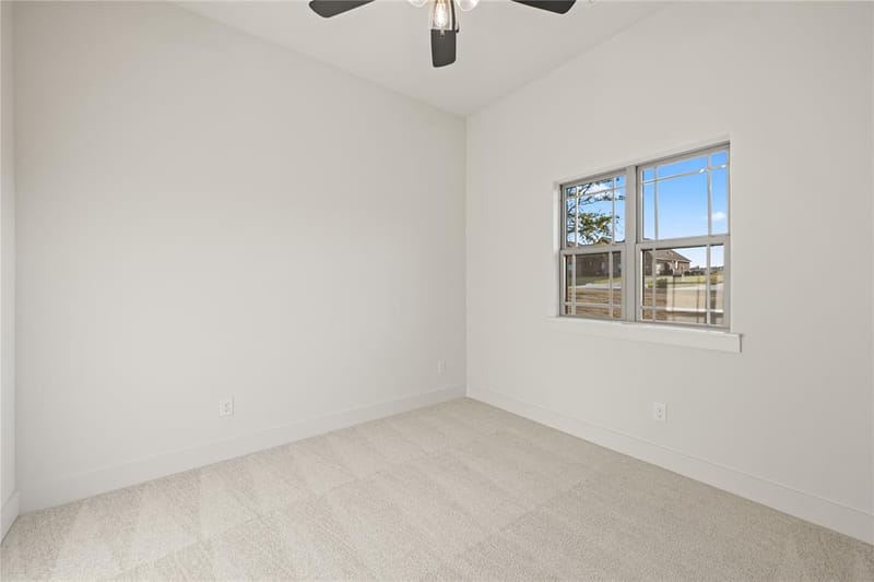 7004 Ranch View Place, Springtown TX 76082 - Photo 18