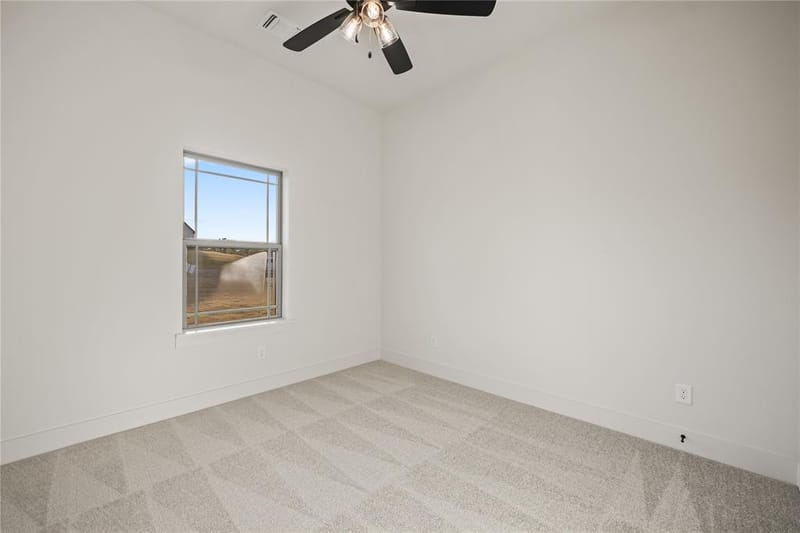 7004 Ranch View Place, Springtown TX 76082 - Photo 19
