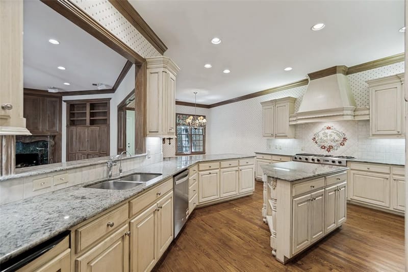 7718 Marquette Street, Dallas TX 75225 - Photo 13