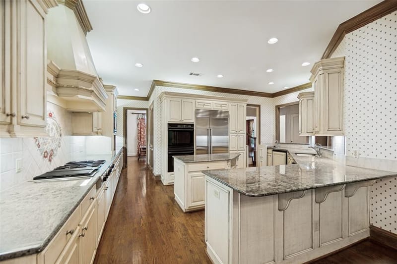 7718 Marquette Street, Dallas TX 75225 - Photo 12