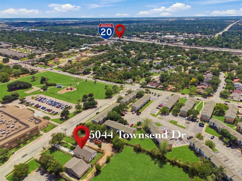 5044 Townsend Drive, Fort Worth TX 76115 - Photo 32