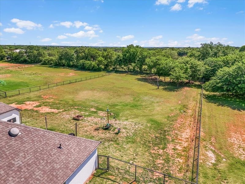 250 Odell Road, Springtown TX 76082 - Photo 32