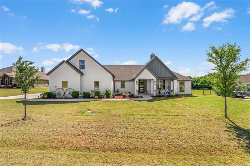 250 Odell Road, Springtown TX 76082 - Photo 35