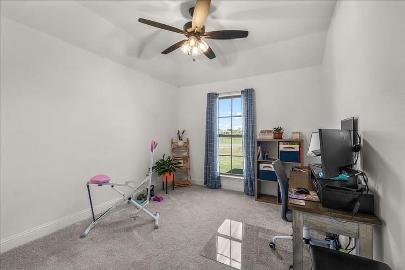 250 Odell Road, Springtown TX 76082 - Photo 29