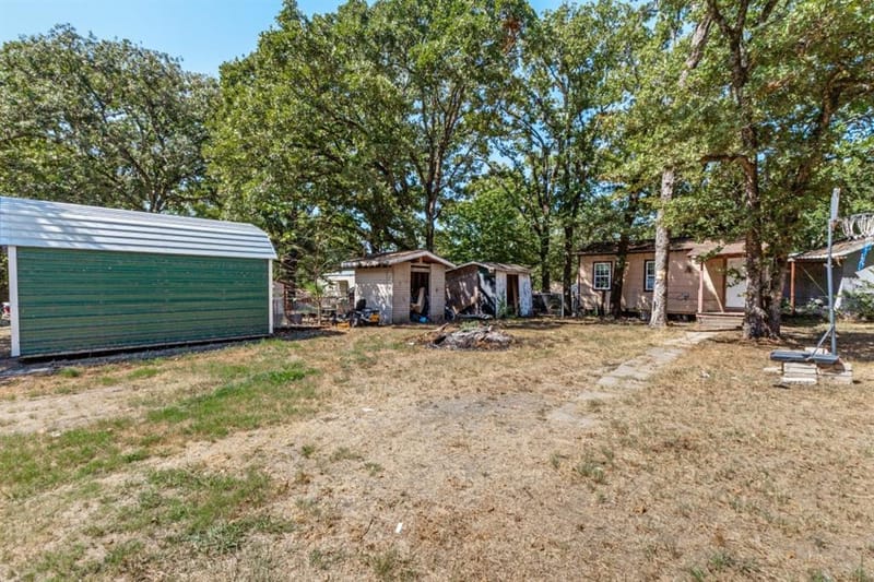 9776 Navajo Lane, Quinlan TX 75474 - Photo 17