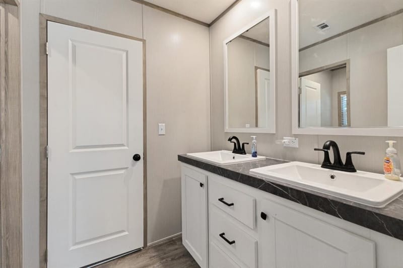 9776 Navajo Lane, Quinlan TX 75474 - Photo 12