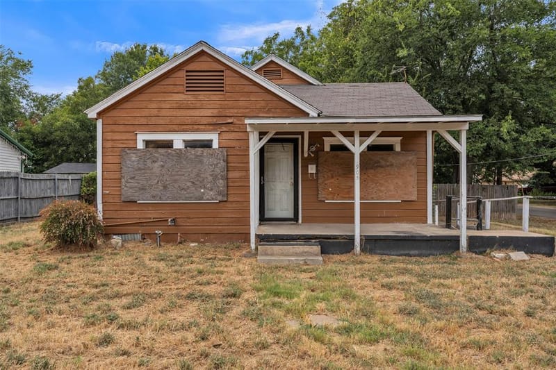 905 N Frances Street, Terrell TX 75160 - Photo 9
