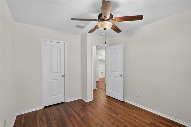 4140 Renee Drive, Dallas TX 75227 - Photo 17