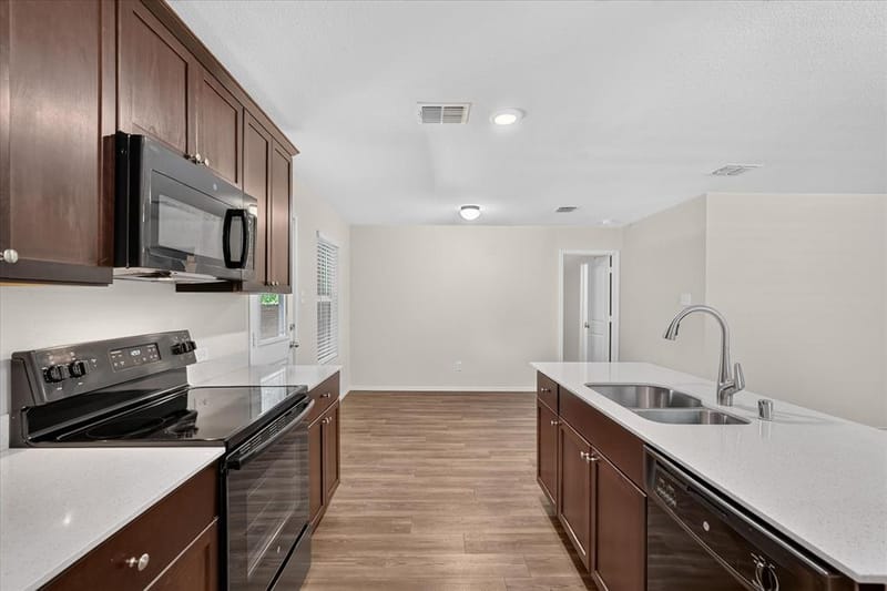 4140 Renee Drive, Dallas TX 75227 - Photo 12