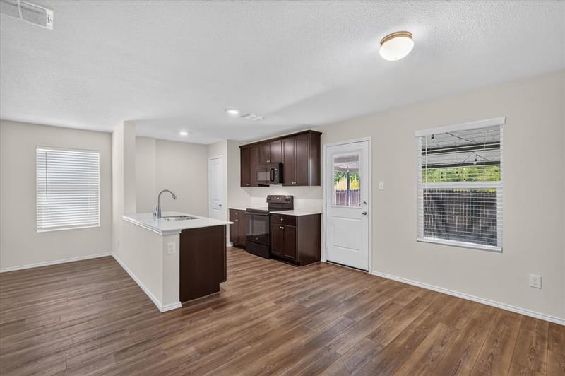 4140 Renee Drive, Dallas TX 75227 - Photo 9