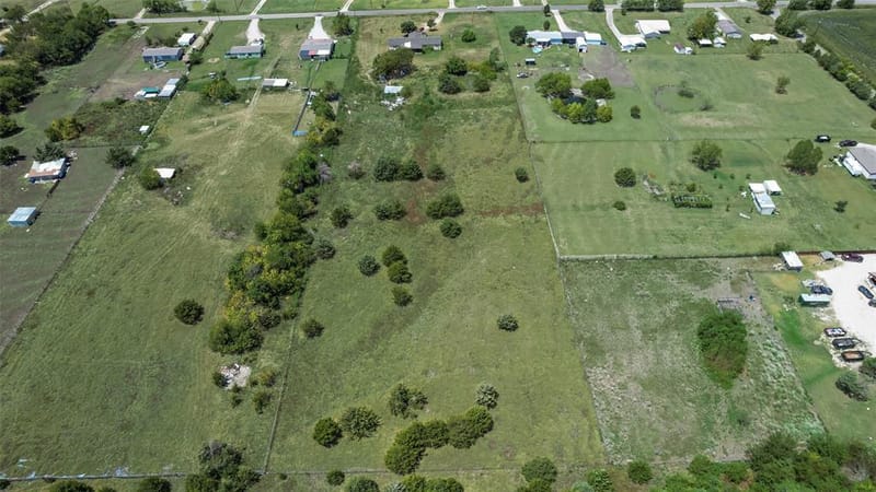 8910 County Road 3602, Quinlan TX 75474 - Photo 6