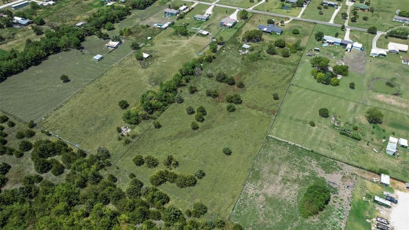 8910 County Road 3602, Quinlan TX 75474 - Photo 7