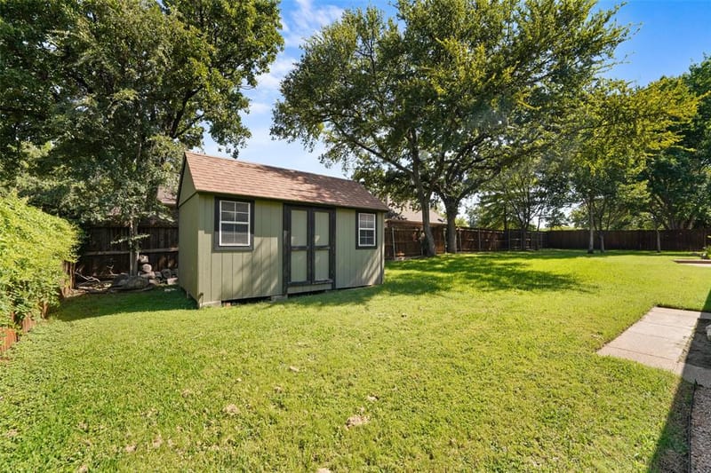 1417 Sylvan Drive, Arlington TX 76012 - Photo 37