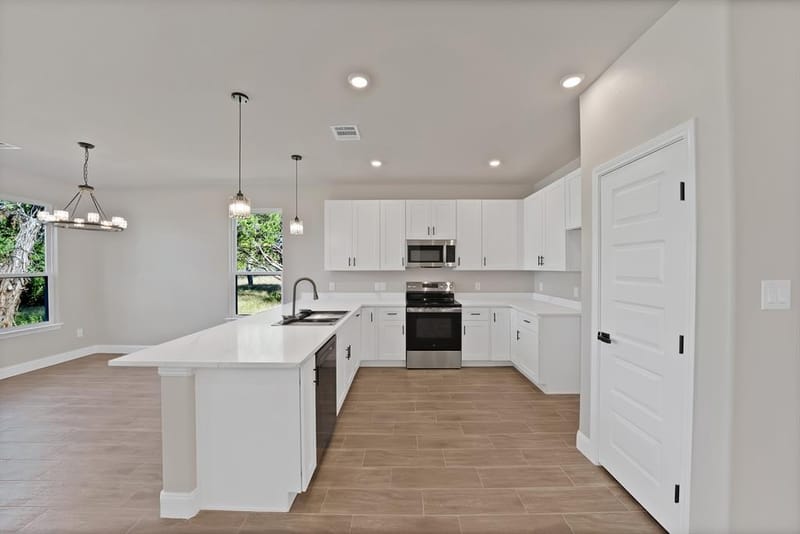 4713 Llano Street, Granbury TX 76048 - Photo 10
