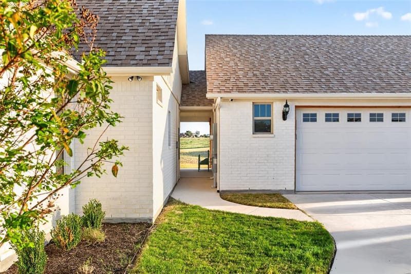10828 Gregory Road, Sanger TX 76266 - Photo 7