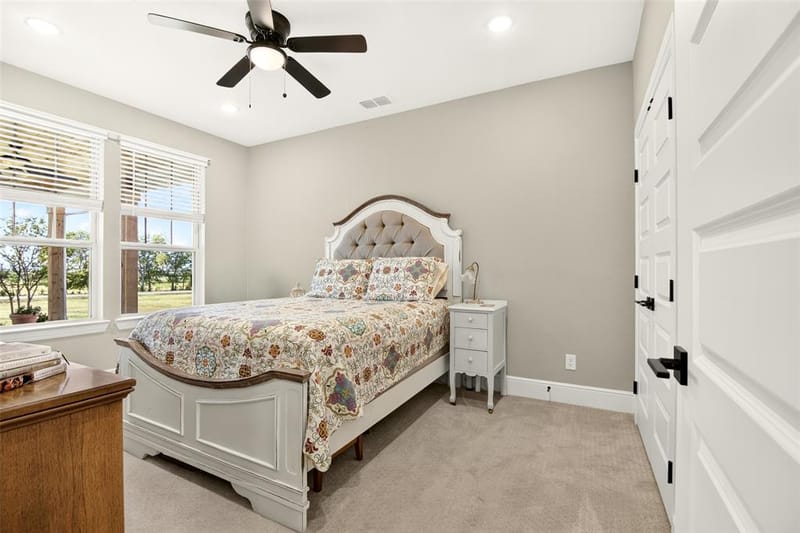 10828 Gregory Road, Sanger TX 76266 - Photo 25