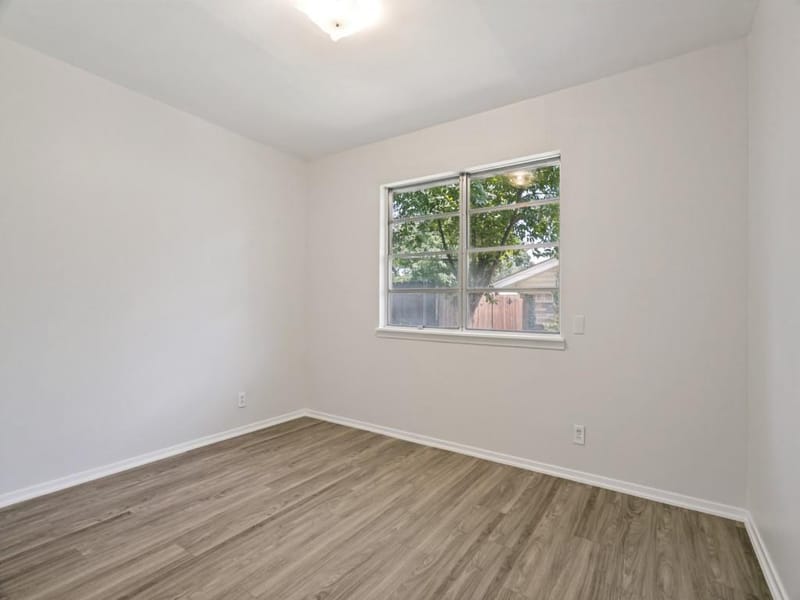 612 Forest Lane, Hurst TX 76053 - Photo 19