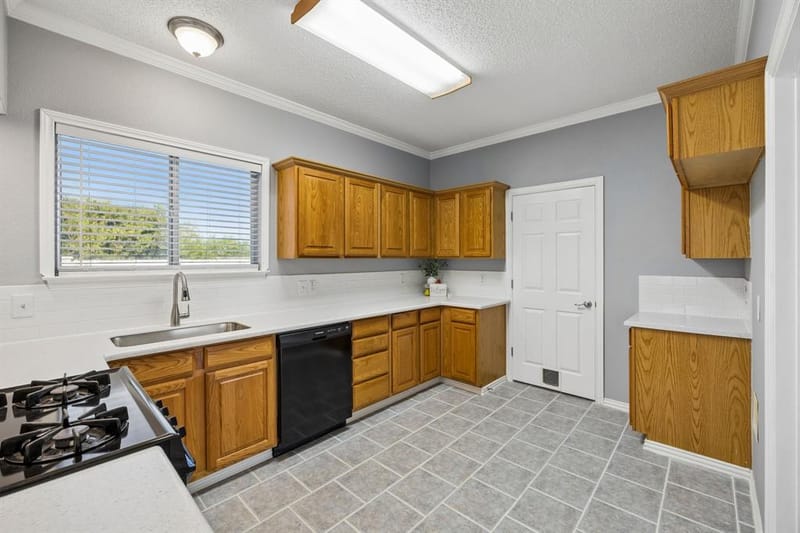 7589 Juliet Lane, Fort Worth TX 76137 - Photo 7