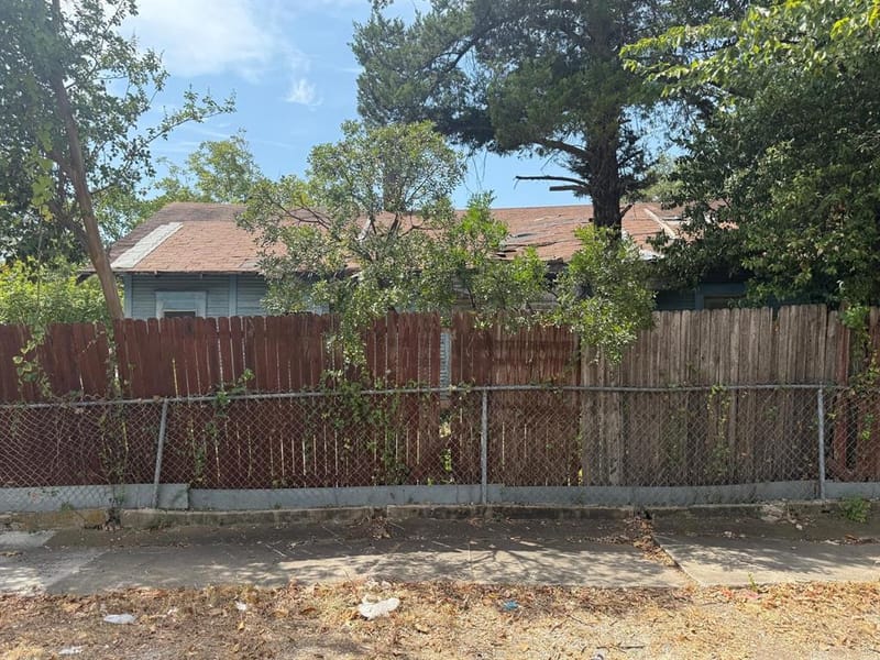 700 S Winnetka Avenue, Dallas TX 75208 - Photo 4